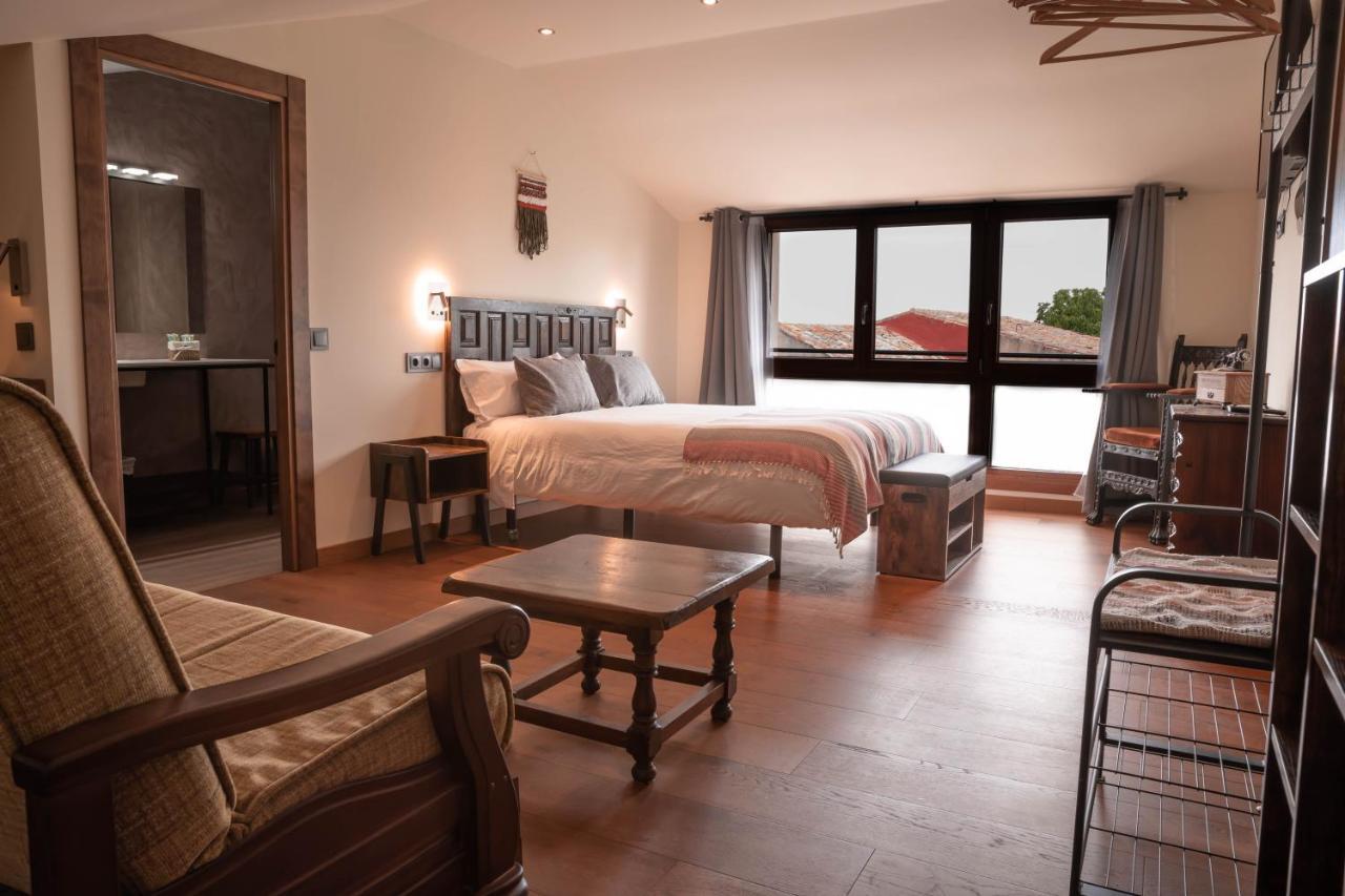 Hotel Posada Las Retajas Medinaceli Kültér fotó